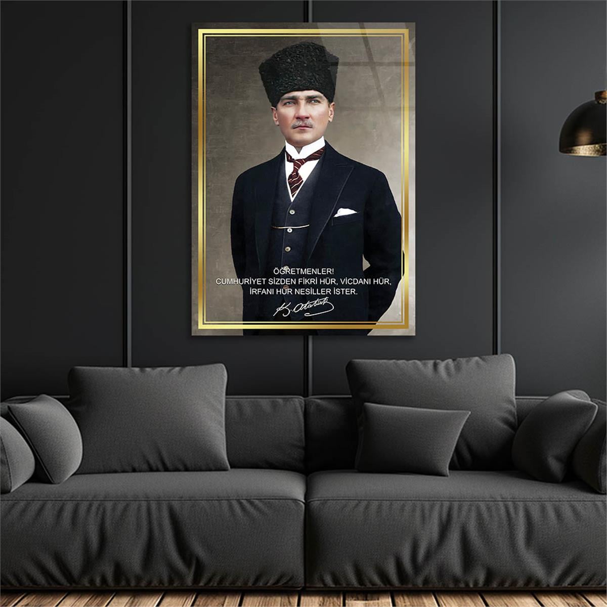 Dikey VatanTemalı Cam Tablo 210