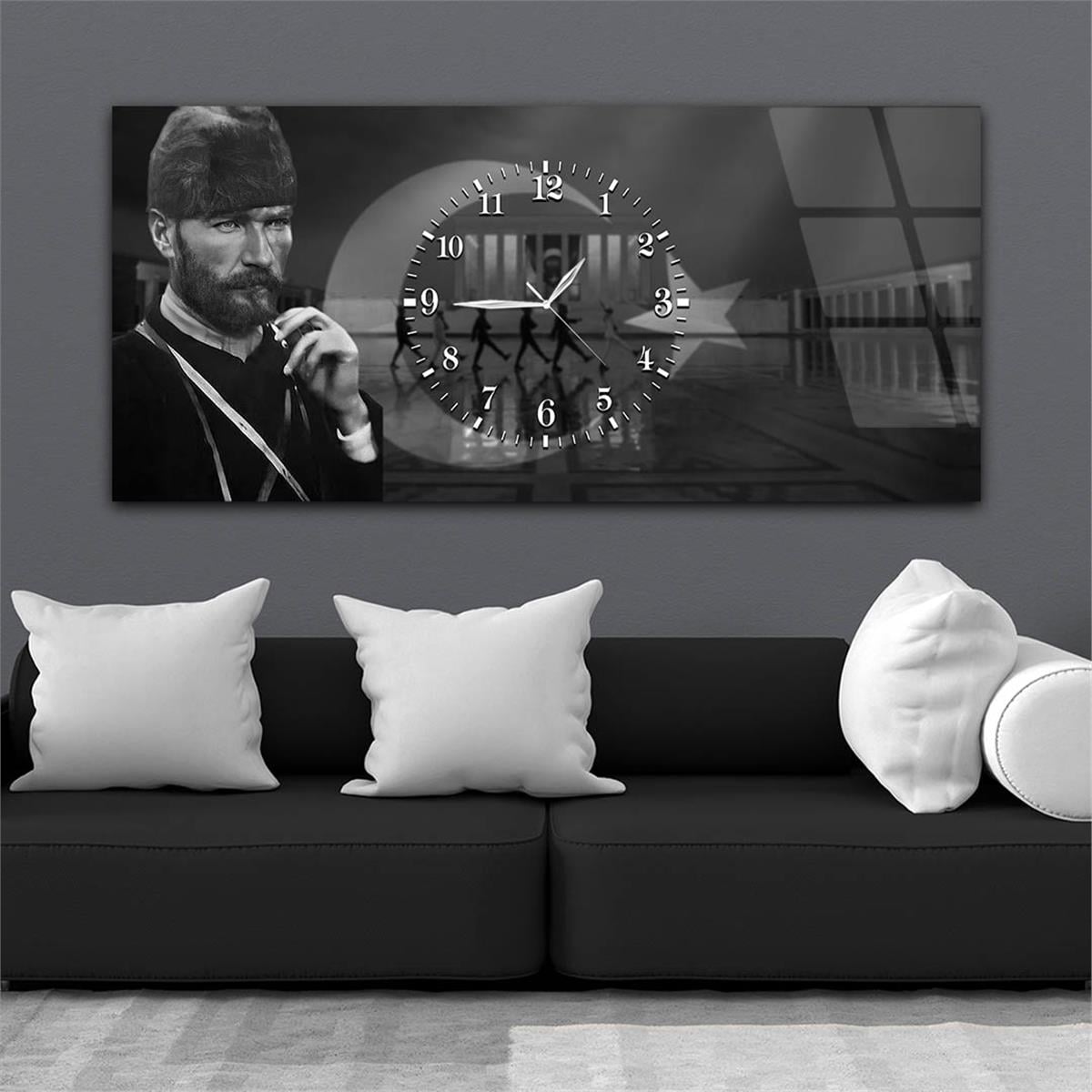 Horizontaal, in Het Midden Voorzien Van Een Klok, Nationaal Thema Gehard Glasschilderij 055