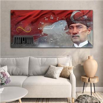 Horizontal bedrucktes Glas mit Nationenthema und einer Uhr in der Mitte 071