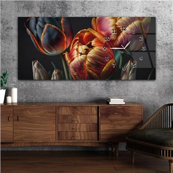 Horizontal bedrucktes Glas mit Kunst und Naturthema und einer Uhr an der Seite 194