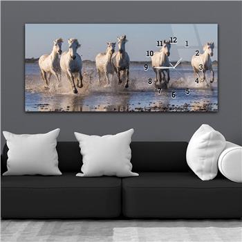 Horizontal bedrucktes Glas mit Kunst und Naturthema und einer Uhr an der Seite 130