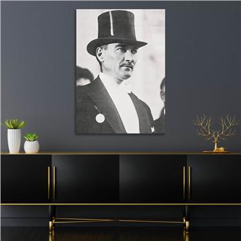 Dikey VatanTemalı Cam Tablo 223