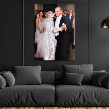 Dikey VatanTemalı Cam Tablo 136