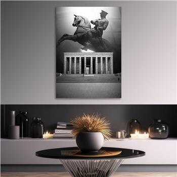 Dikey VatanTemalı Cam Tablo 173