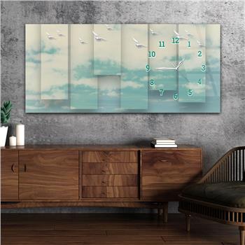 Horizontal bedrucktes Glas mit Kunst und Naturthema und einer Uhr an der Seite 119