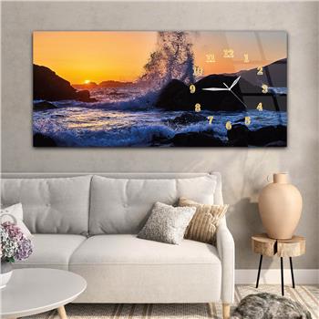 Horizontal bedrucktes Glas mit Kunst und Naturthema und einer Uhr an der Seite 121