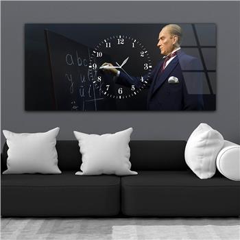 Horizontal bedrucktes Glas mit Nationenthema und einer Uhr in der Mitte 058