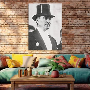 Dikey VatanTemalı Cam Tablo 223