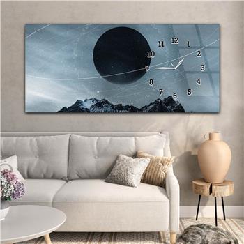 Horizontal bedrucktes Glas mit Kunst und Naturthema und einer Uhr an der Seite 165