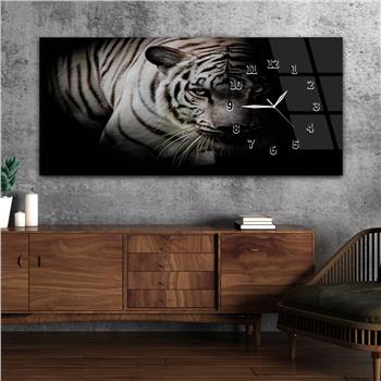 Horizontal bedrucktes Glas mit Kunst und Naturthema und einer Uhr an der Seite 134