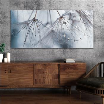 Horizontal bedrucktes Glas mit Kunst und Naturthema und einer Uhr an der Seite 117