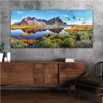 Horizontal bedrucktes Glas mit Kunst und Naturthema und einer Uhr an der Seite 034