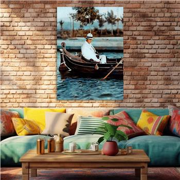 Dikey VatanTemalı Cam Tablo 145