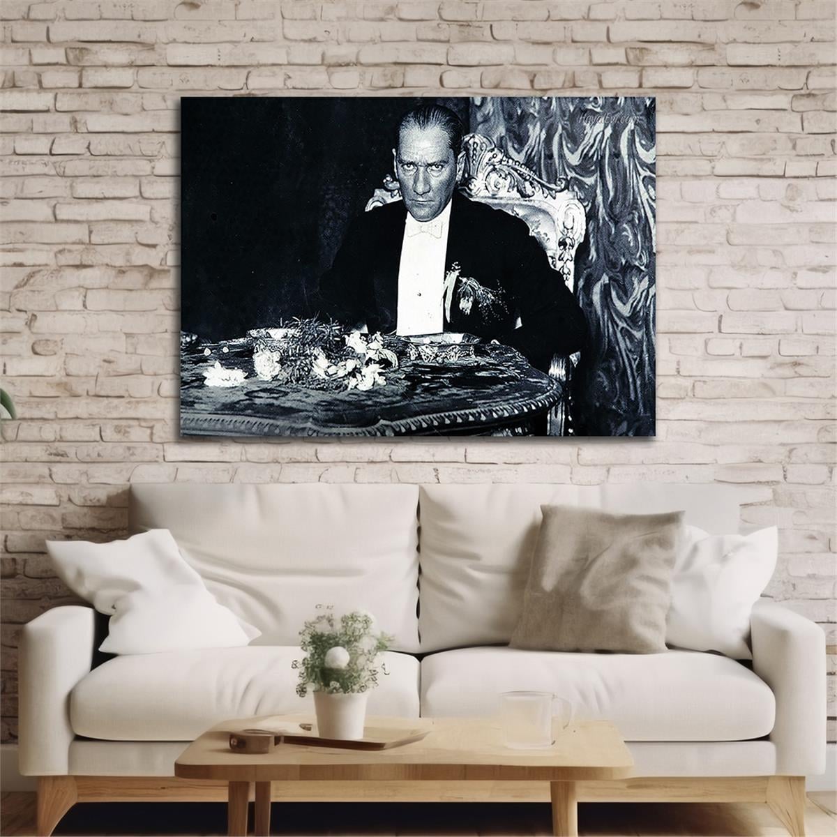 MUSTAFA KEMAL ATATÜRK Tempered Glass Wall Art