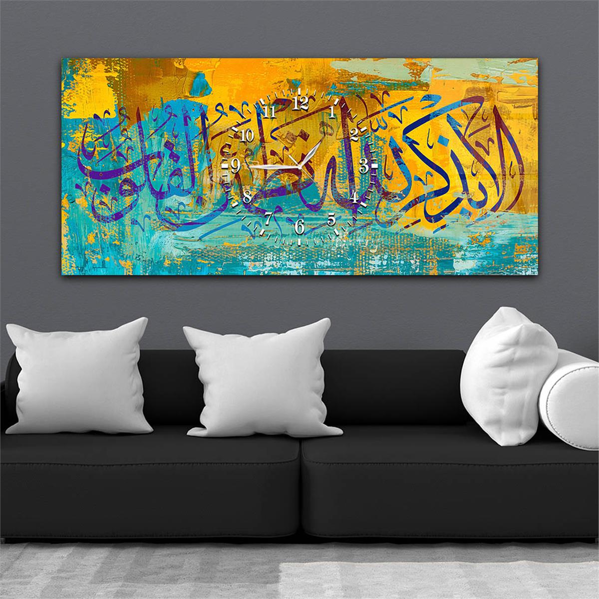 Horizontaal, in Het Midden Voorzien Van Een Klok, Religieus Thema Gehard Glasschilderij 016