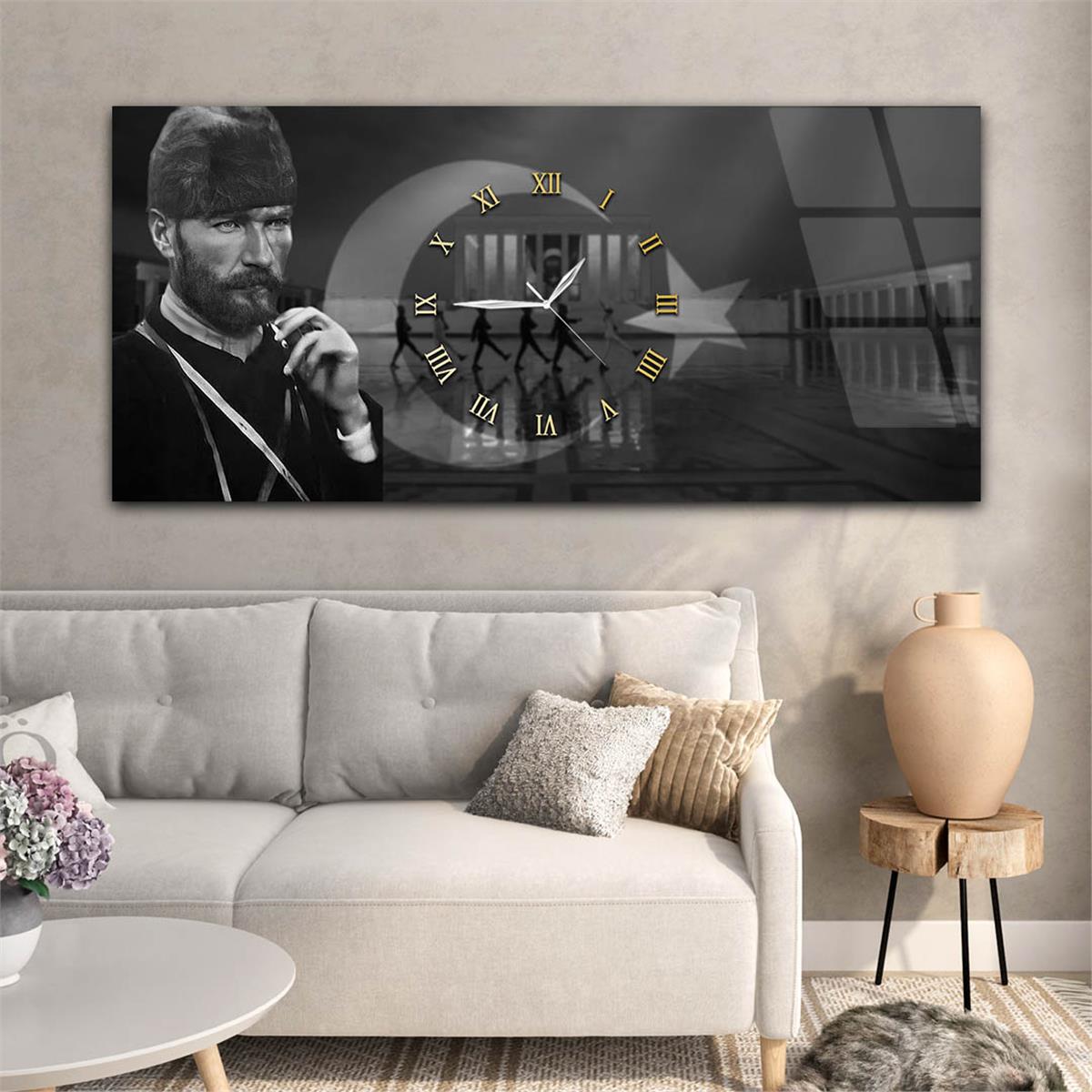 Horizontaal, in Het Midden Voorzien Van Een Klok, Nationaal Thema Gehard Glasschilderij 056