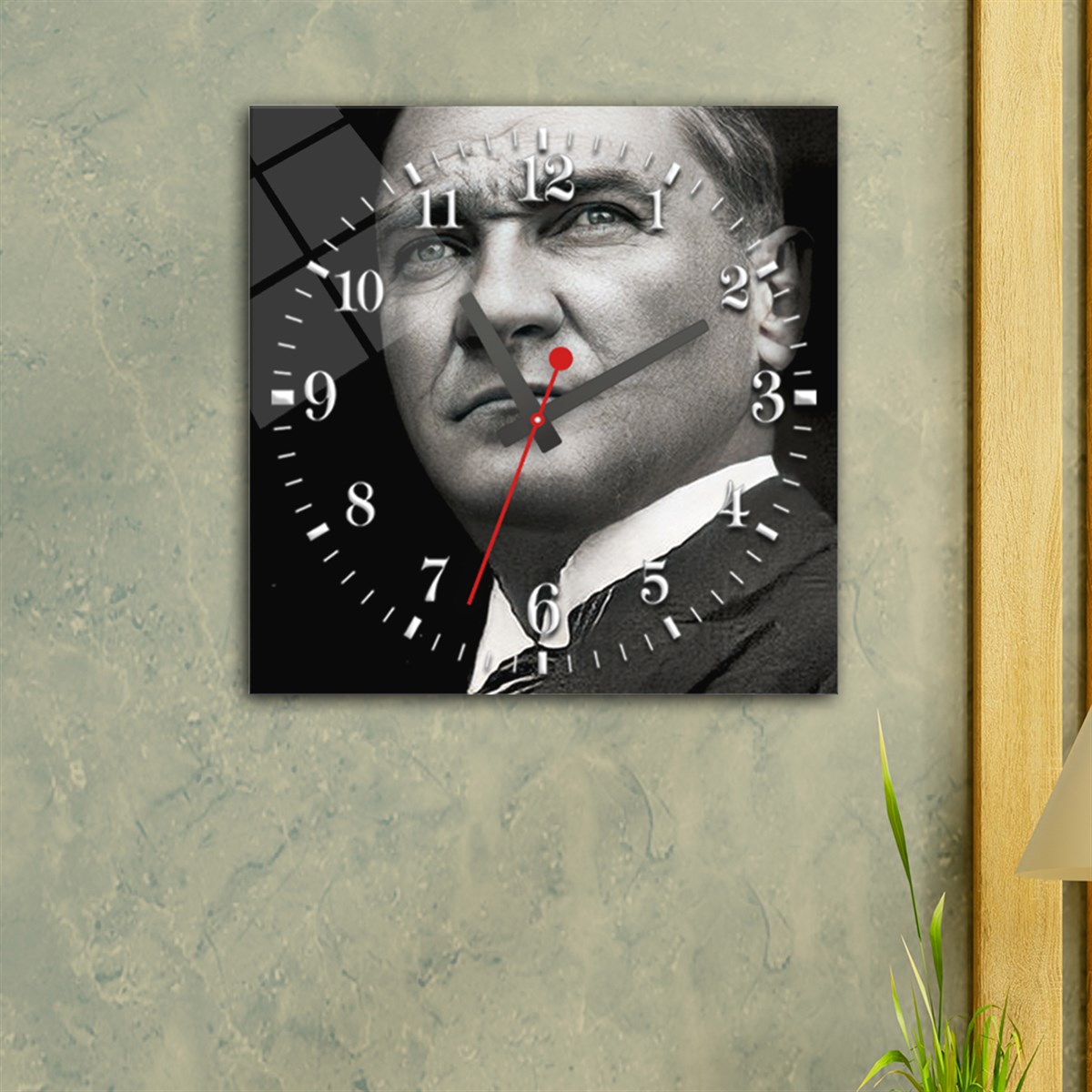 Tempered Glass Wall Clock