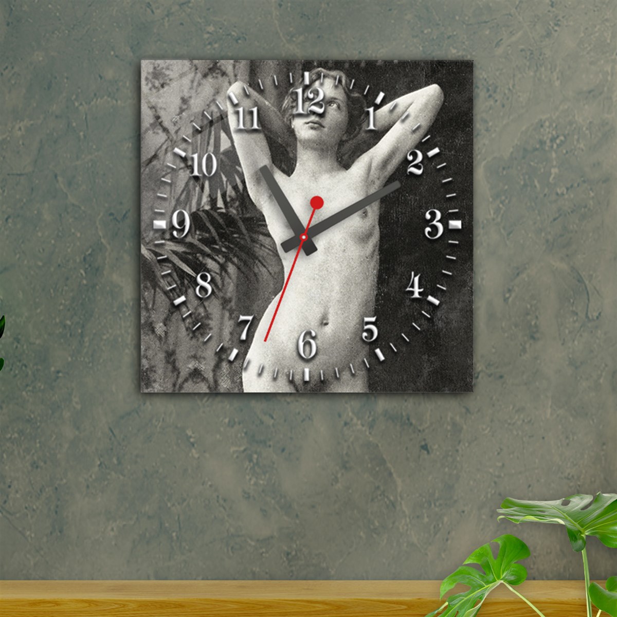 Tempered Glass Wall Clock