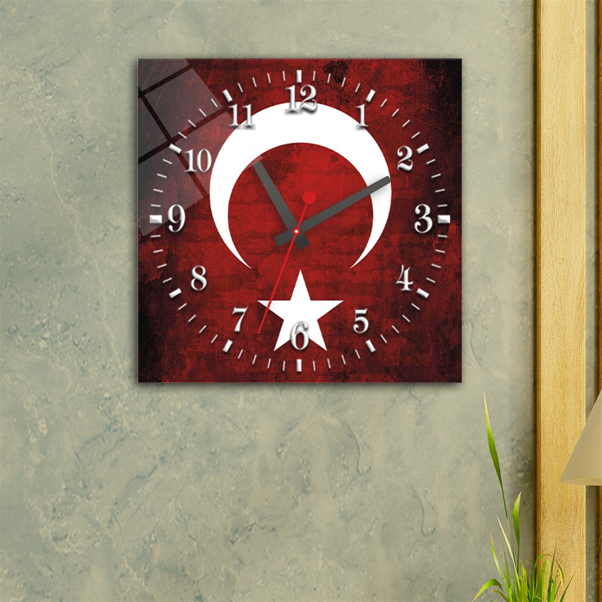 Tempered Glass Wall Clock