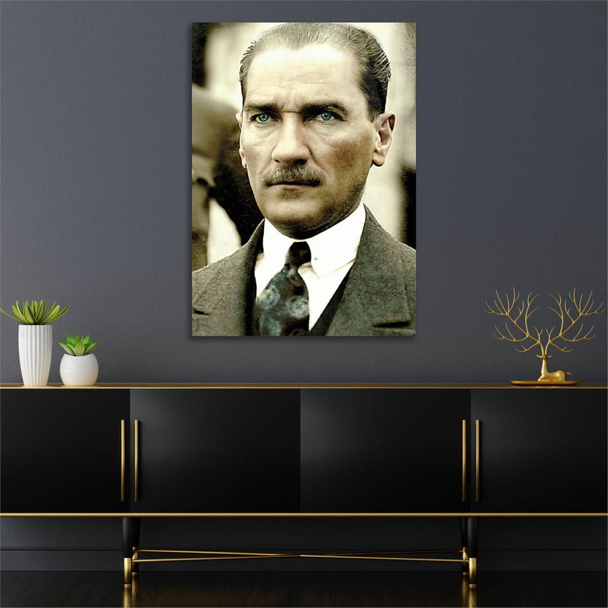 MUSTAFA KEMAL ATATÜRK Tempered Glasss Wall Art