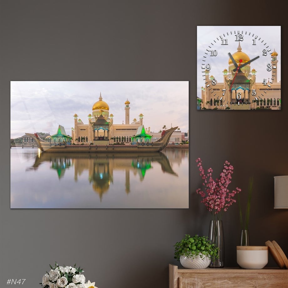 Tempered Glasss Wall Arts Art-Themed Set with Square Clock