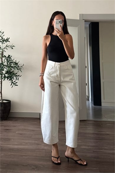 Beyaz Barrel Jean - Kadın Jean Modelleri - Nazliye Moda | Kadın Giyim Modası