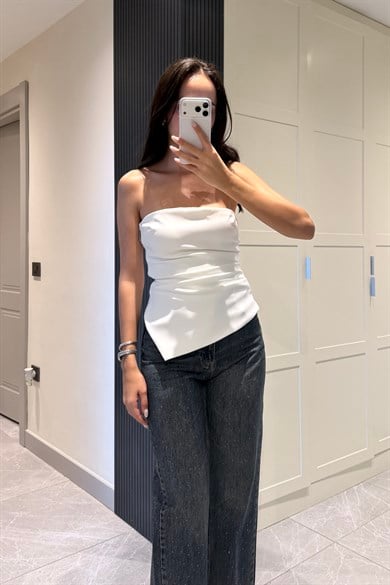 Beyaz Straplez Asimetrik Bluz - Kadın Bluz Modelleri - Nazliye Moda | Kadın Giyim Modası