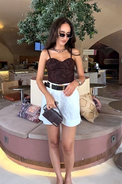 Kahverengi Sırt Bağlama Nakışlı Bluz - Kadın Bluz Modelleri - Nazliye Moda | Kadın Giyim Modası