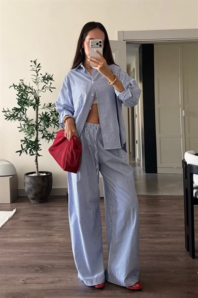 Mavi Beyaz Çizgili Pantolon - Kadın Pantolon Modelleri - Nazliye Moda | Kadın Giyim Modası