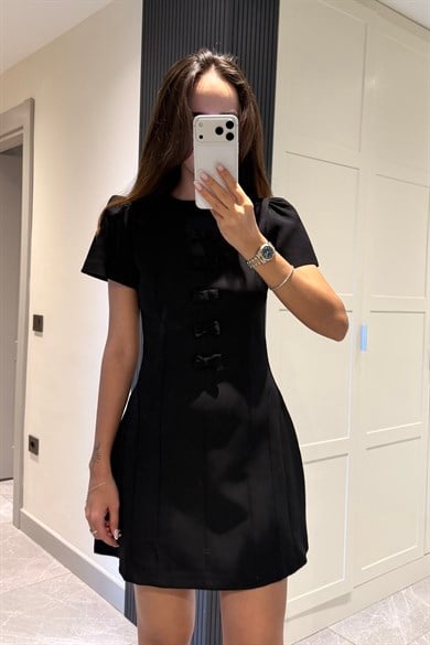 Siyah Fiyonklu Mini Elbise - Kadın Elbise Modelleri - Nazliye Moda | Kadın Giyim Modası