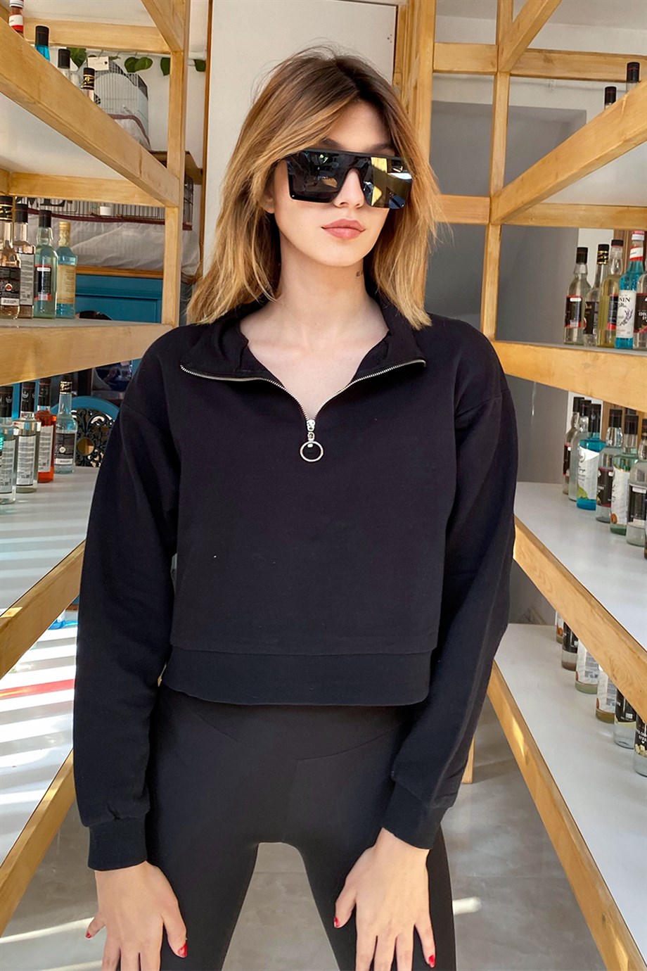 Siyah Fermuar Yaka Sweatshirt - Kadın Sweatshirt Modelleri - Nazliye Moda |  Kadın Giyim Modası