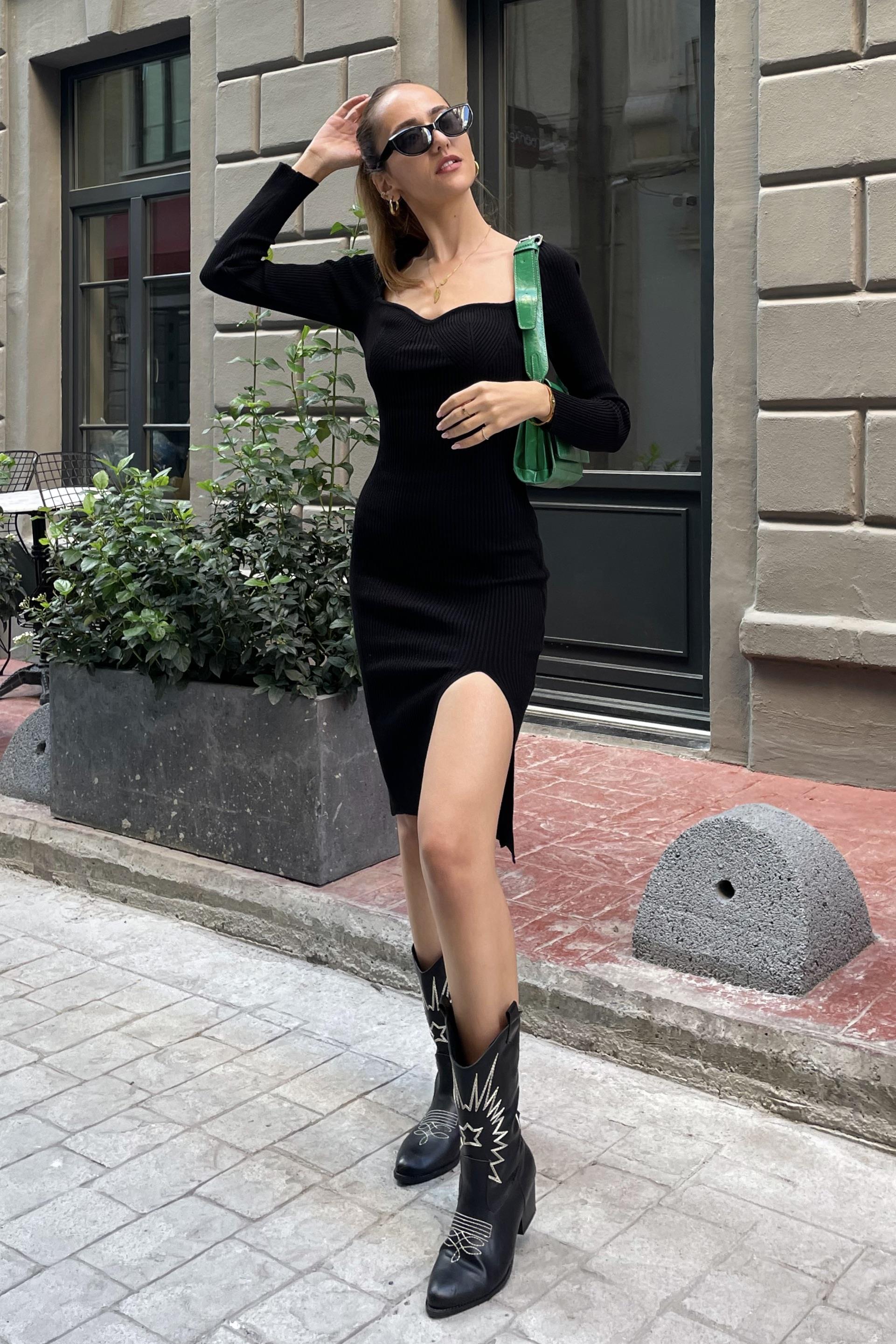 Siyah Kalp Yaka Yırtmaçlı Triko Elbise - Kadın Elbise Modelleri - Nazliye  Moda | Kadın Giyim Modası