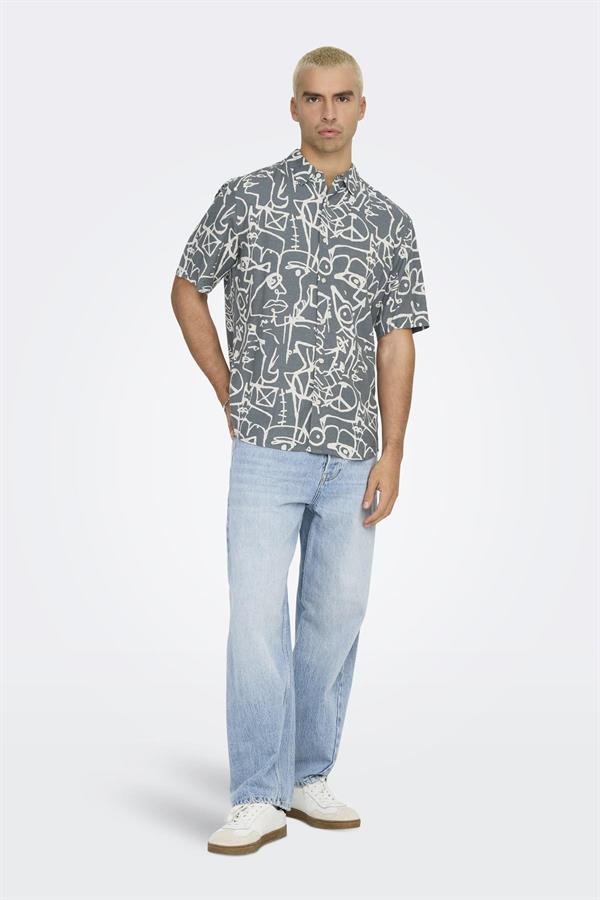 ONSBUD LIFE SS SLIM AOP VISC/LIN SHIRT 