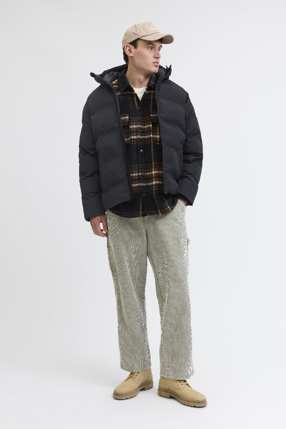Erkek Jack & Jones JJESOHO Kapüşonlu Puffer Mont – Siyah, Yüksek Kalite, Fermuarlı, Uzun Kollu, Kışlık Şişme Mont 