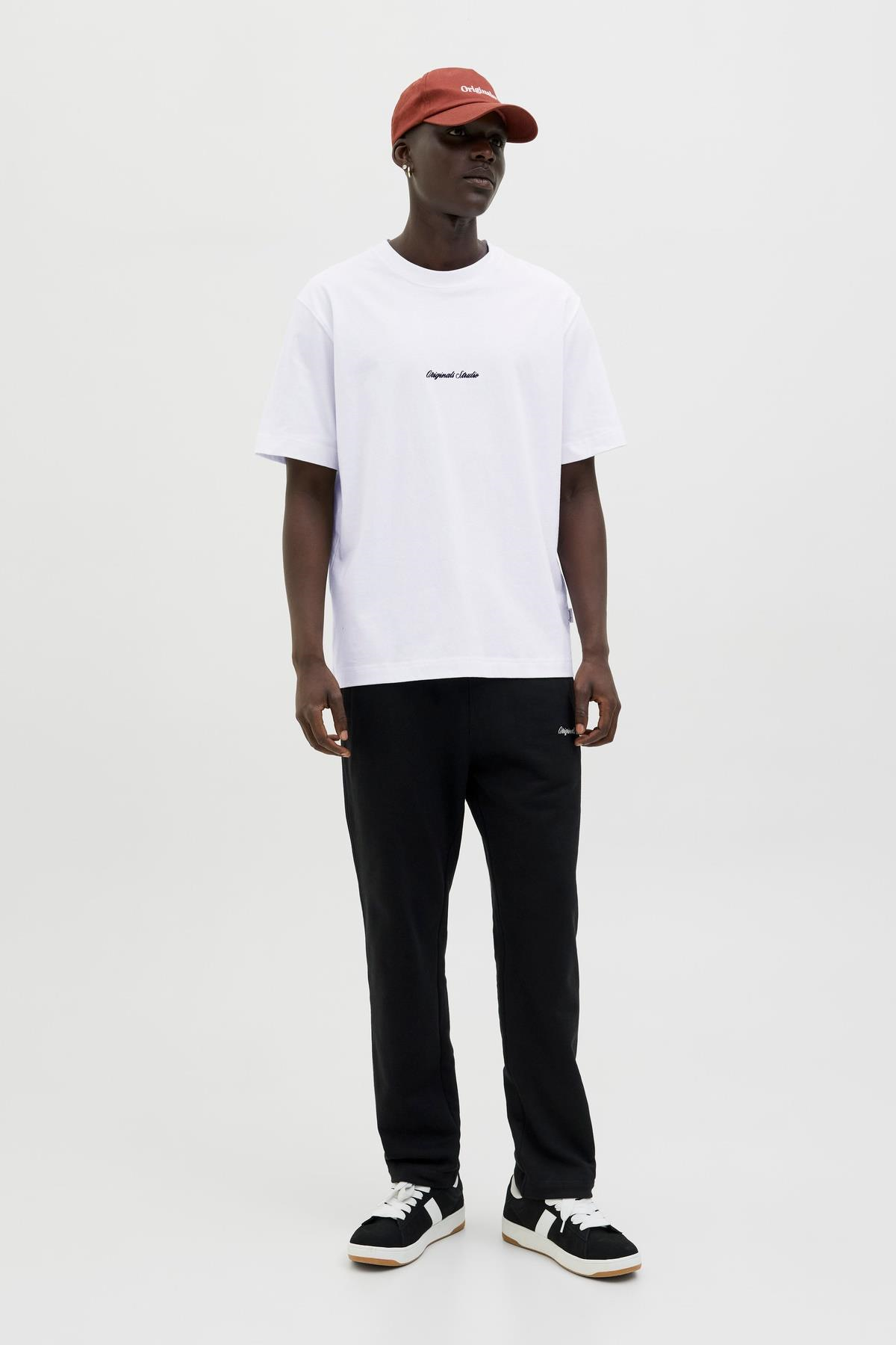 JACK & JONES Erkek JORNORREBRO EMB TEE SS Crew Neck Nakışlı Tişört 