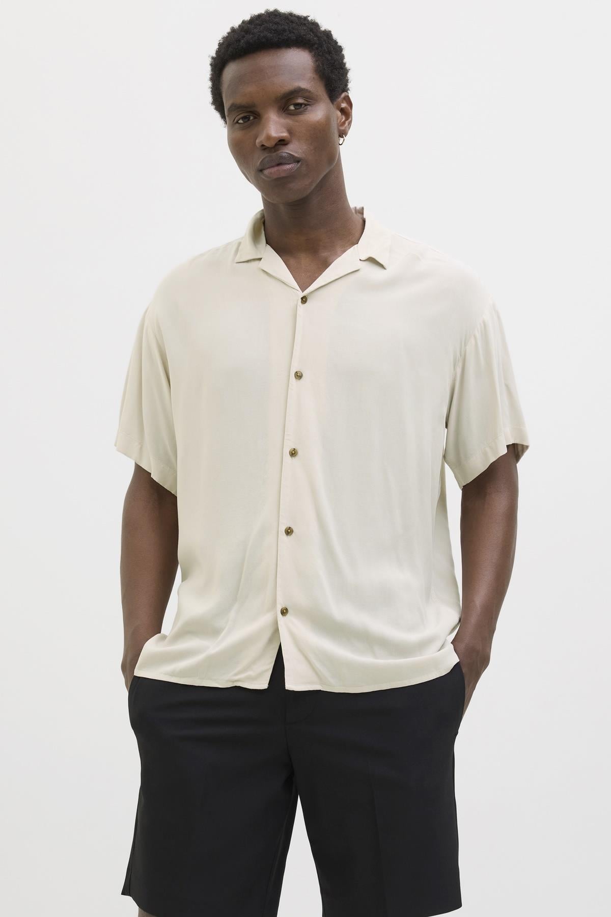 JJEJEFF SOLID RESORT SHIRT S/S SN 12268443