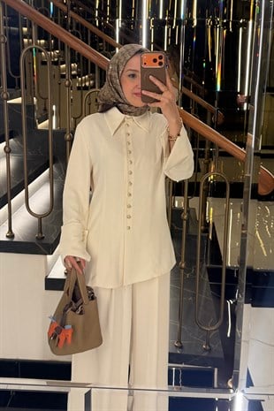 Gold Düğmeli Gömlek Pantolon Takım 