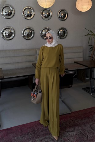 Piliseli Pantolon Gömlek Takım Yağ Yeşili