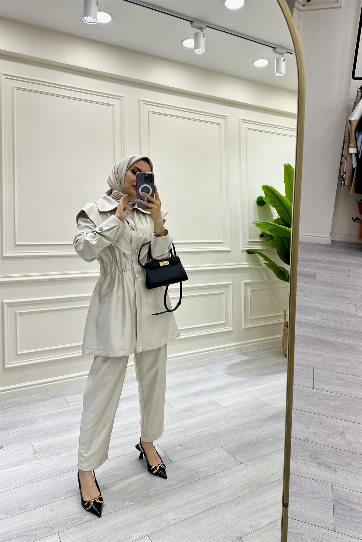  Kristal Düğmeli Moonlight İkili Takım