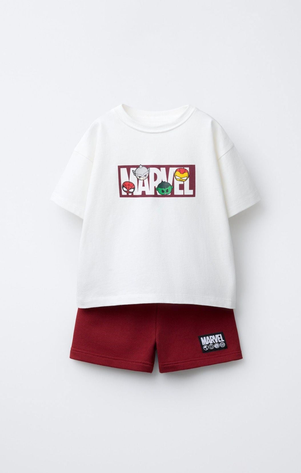 MARVEL KARAKTER BASKILI ERKEK ÇOCUK ŞORTLU TAKIM