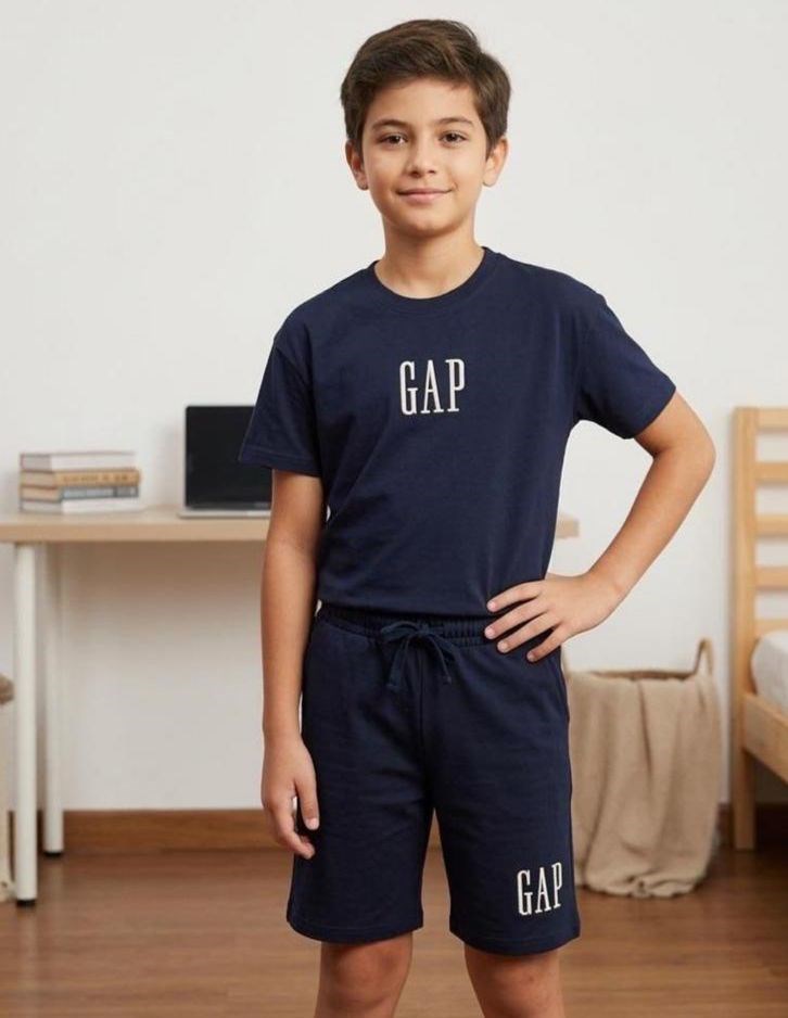 ORJINAL MARKA G*P BASKILI ŞORTLU TAKIM