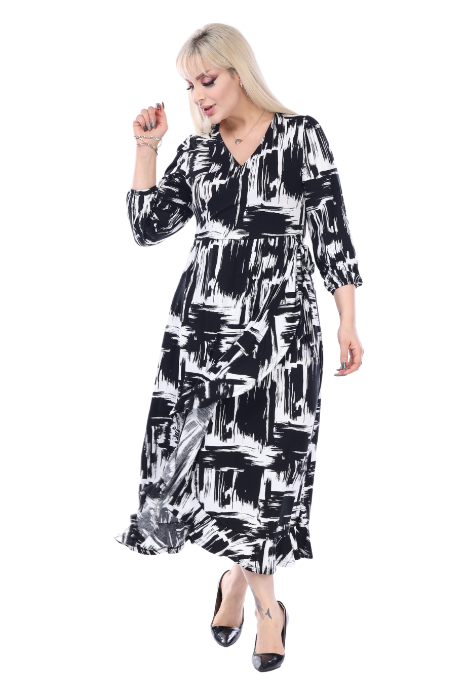 Melsay Butik Siyah Beyaz Kruvaze Yaka Fırça Desen Anvelop Midi Elbise