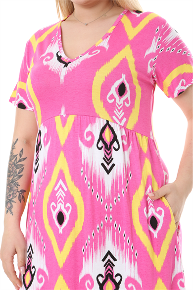 Melsay Butik Göğüsten Robalı V Yaka Kısa Kollu Pembe Motif Desenli Cepli Elbise