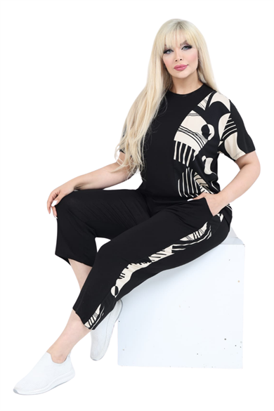 Melsay Butik Siyah Kısa Kol Yarım Barok Desen Viskon Kapri Takım