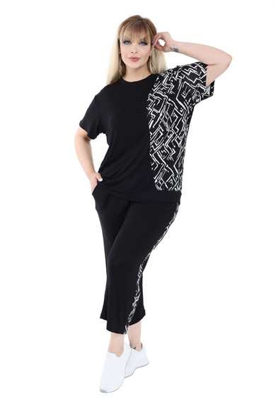Melsay Butik Siyah Kısa Kol Yarım Zigzag Garnili Viskon Kapri Takım