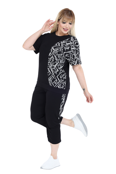 Melsay Butik Siyah Kısa Kol Yarım Zigzag Garnili Viskon Kapri Takım