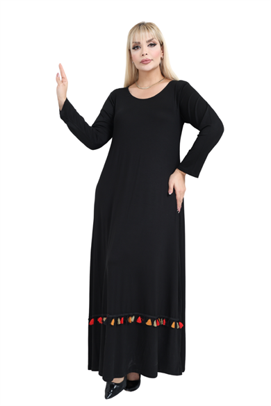 Melsay Butik Siyah Renkli Püskül Detaylı Uzun Elbise