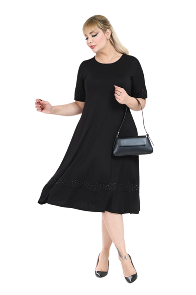 Melsay Butik Siyah Taş Baskılı Şerit Kısa Kollu Midi Elbise
