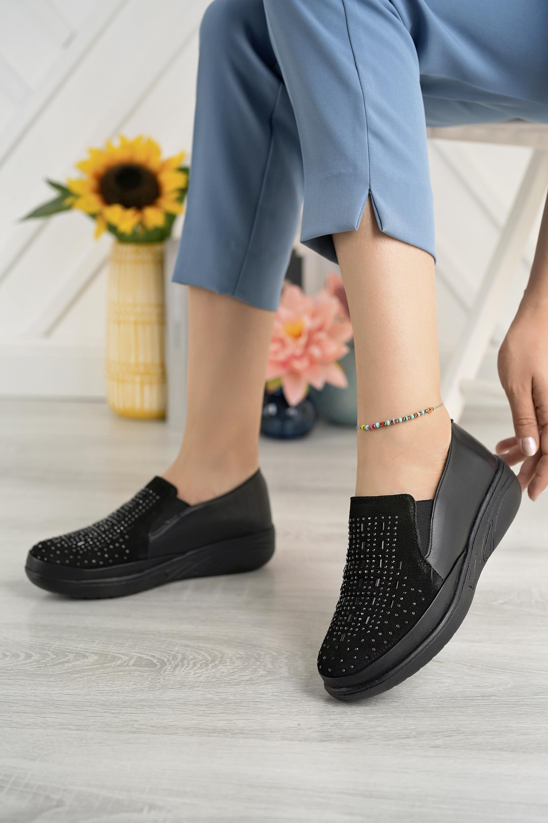 Ortobella Doğal Deri Comfort Kadın Siyah Ayakkabı 2702