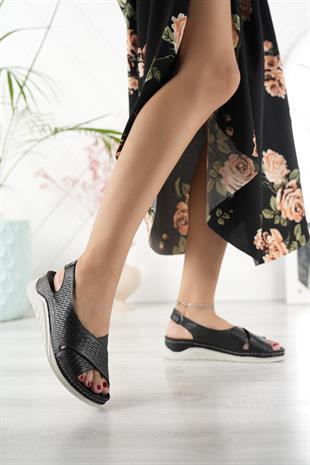 Comfort Hakiki Deri Çapraz Kadın Sandalet Ortobella ORB6125